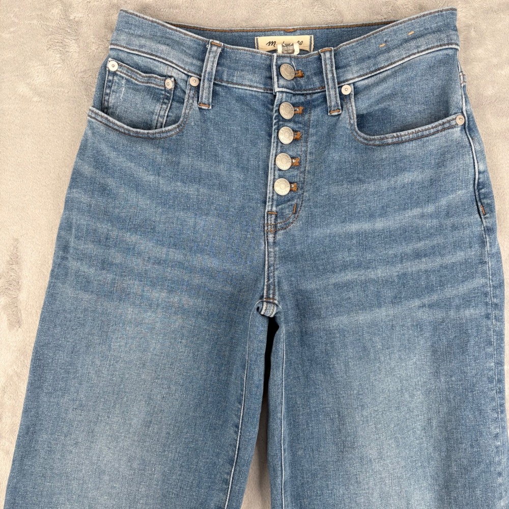 High-Rise Wide Leg Women's Jeans in Medium Blue - Picture 2 of 16